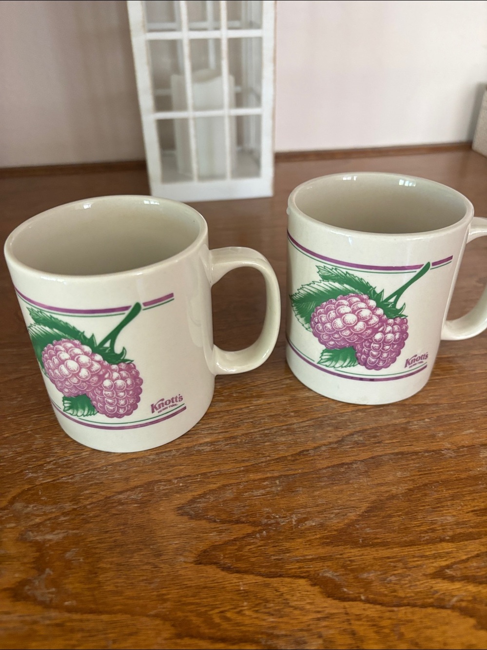 2 VINTAGE MUGS FROM KNOTT’S BERRY FARM